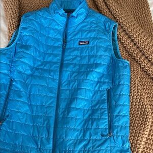 Patagonia Mens nano puff vest- nwot